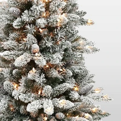 4.5ft Pre-Lit Flocked Bradford Fir Tree Artificial Christmas Tree - Puleo 4 4.5ft Pre-Lit Flocked Bradford Fir Tree Artificial Christmas Tree - Puleo - Image 2