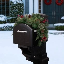 Northlight 36" Pre-lit Decorated Pine Cone and Berries Artificial Christmas Mailbox Swag