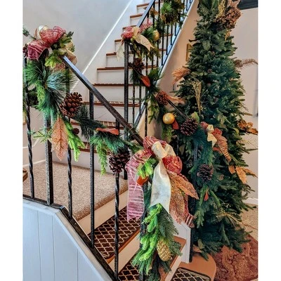 Northlight 5' x 5" Green and Brown Pine Cones Artificial Christmas Garland - Unlit 6 Northlight 5' x 5" Green and Brown Pine Cones Artificial Christmas Garland - Unlit - Image 4
