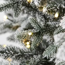 Home Heritage Snowy Redwood Pine 7.5 Foot Prelit Flocked Artificial Christmas Tree w/ 600 Clear Dimmable LED Lights, Remote, 2270 PVC Tips, and Stand -Northlight Christmas Store GUEST bf923f0e 42b6 4d90 847e 8f995ad6ea7c